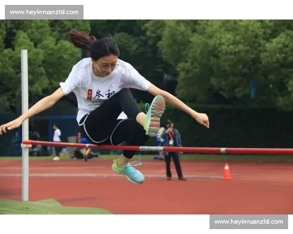 近万跑者燃动房山!良乡大学城半马青春开跑